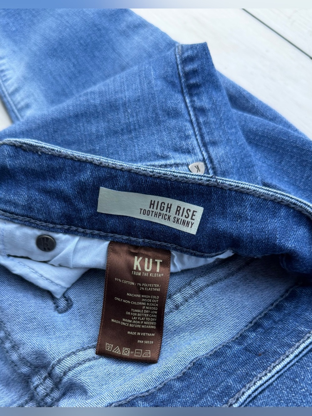 Kut from the Kloth Blue High Rise Skinny Jeans 4R Minimalist Y2K Baddie Mobwife - Picture 4 of 10